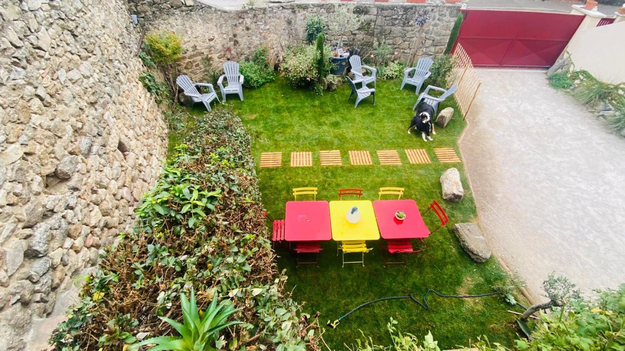 Les Reves D'Eglantine Et D'Augusta Chambres Et Gites Saint-Cyr  Exteriör bild